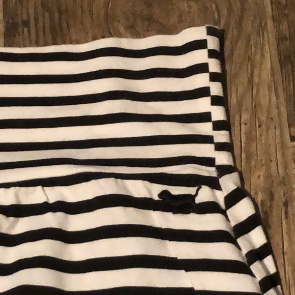 Victoria secret PINK mini skirts - Picture 2 of 5